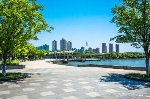 雄安水果批發(fā)零售小程序開發(fā)有哪些核心功能？